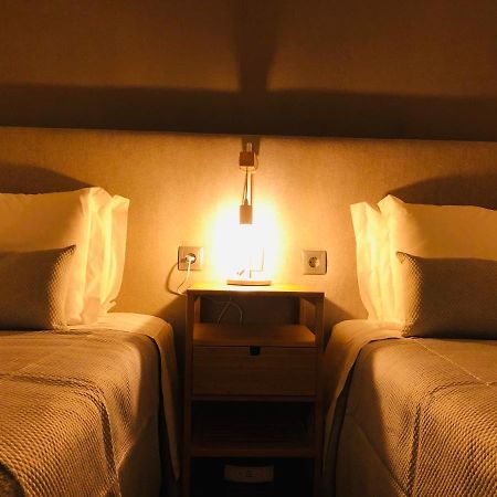 Albufeira Emblematica Apartment - Wifi & Pool ภายนอก รูปภาพ