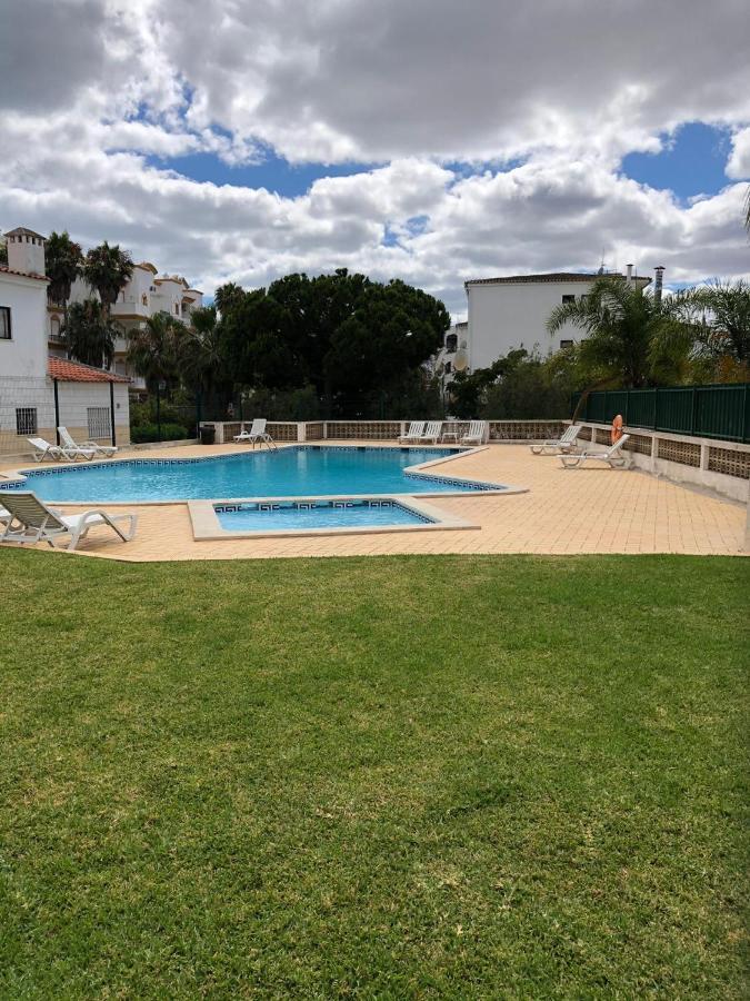 Albufeira Emblematica Apartment - Wifi & Pool ภายนอก รูปภาพ